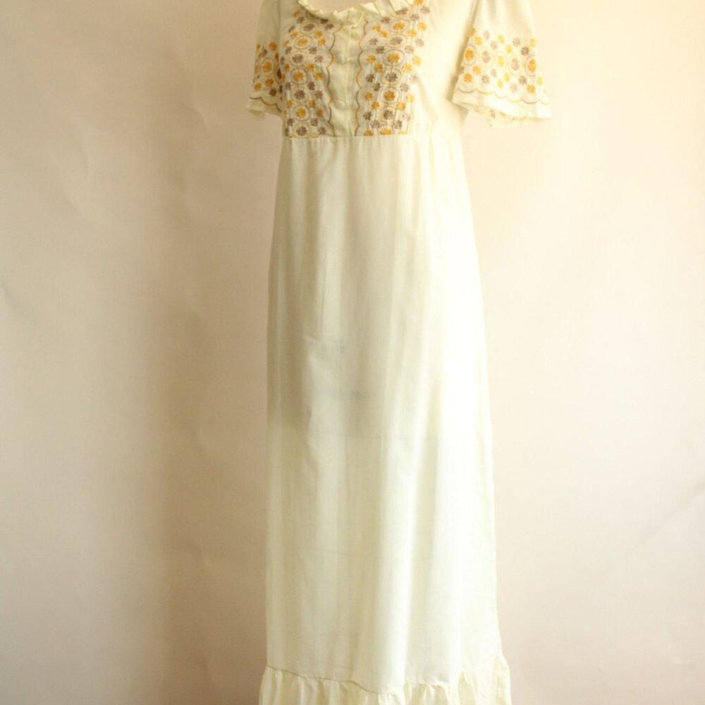 Vintage 1970s Dress, Yellow Embroidered Boho Maxidress with Empire Waist and Bow - Picture 7 of 10